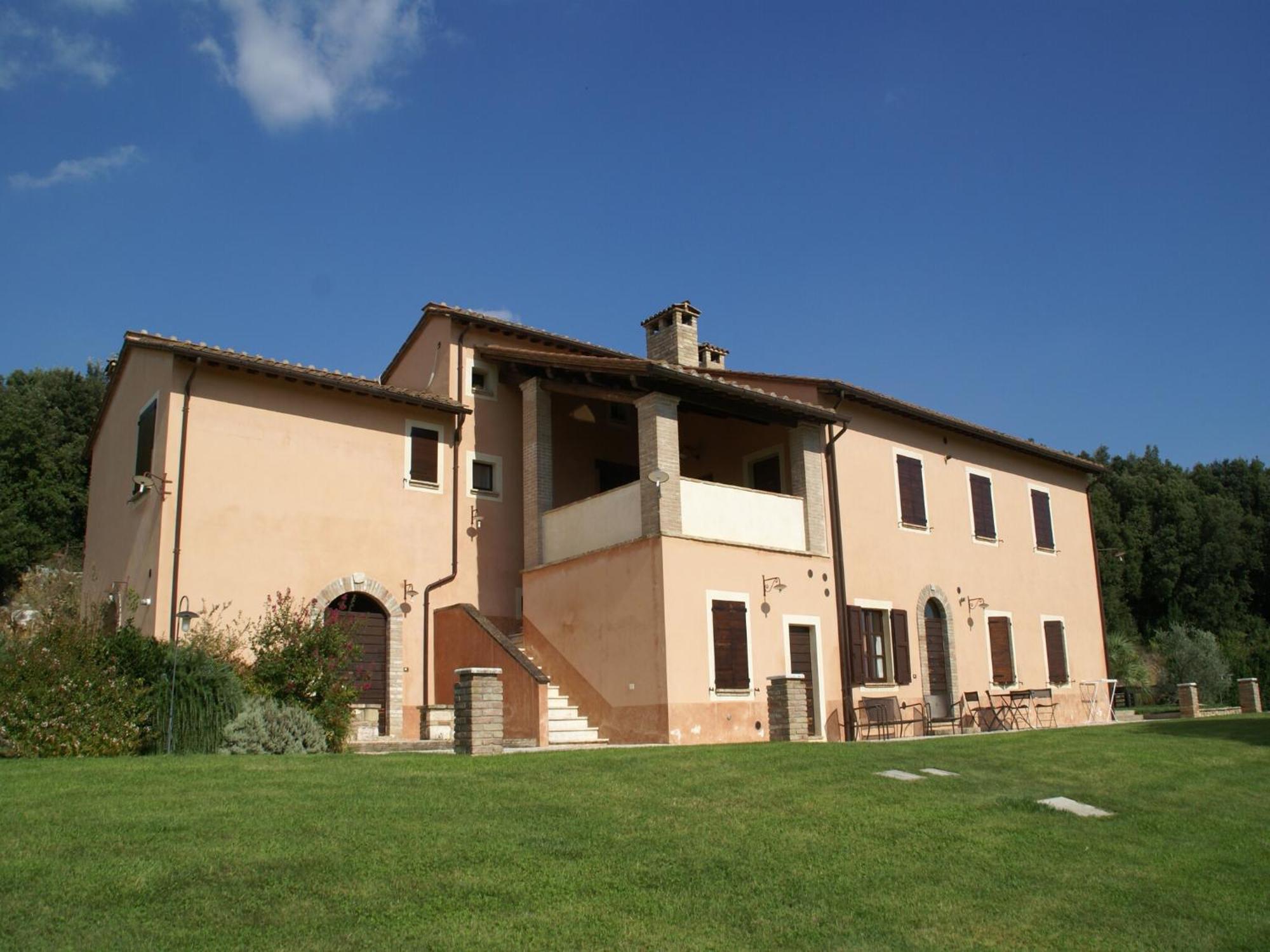 Elegant Apartment Only 1 Hour From Rome نارني المظهر الخارجي الصورة