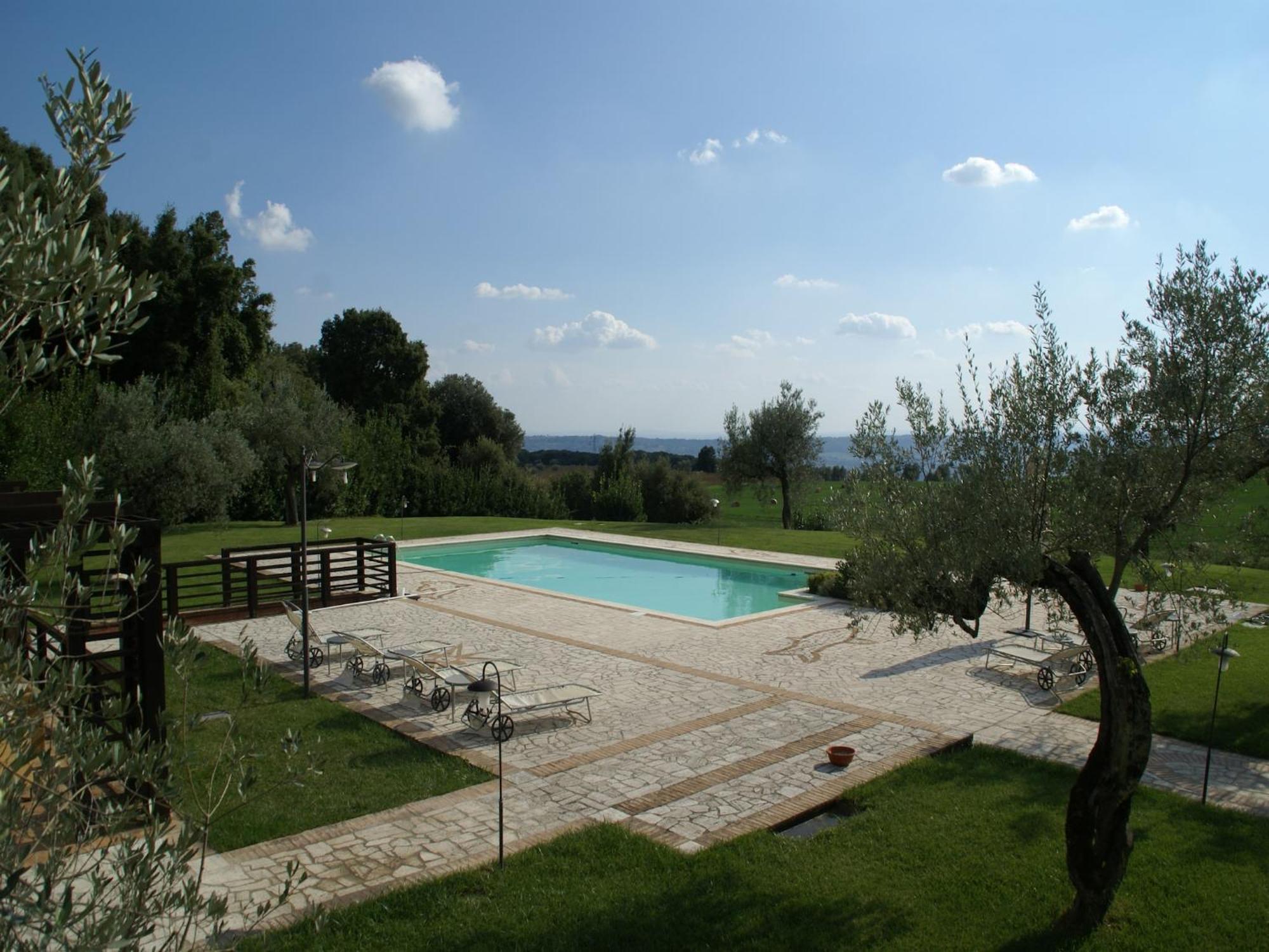 Elegant Apartment Only 1 Hour From Rome نارني المظهر الخارجي الصورة