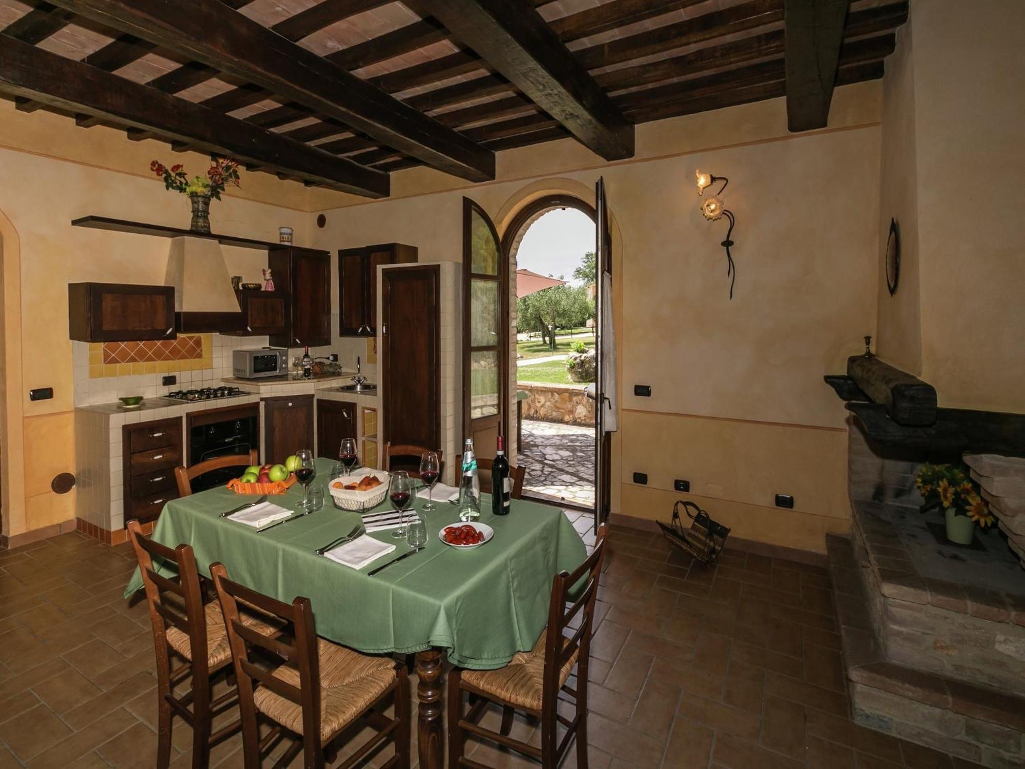 Elegant Apartment Only 1 Hour From Rome نارني المظهر الخارجي الصورة